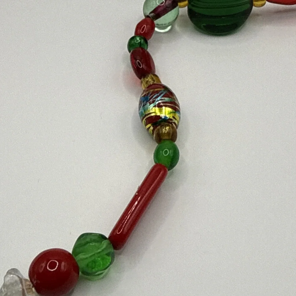 Vintage Necklace‎ Art Glass Red Green Beads Round & Figural Abstract Beaded 14in - Picture 5 of 16